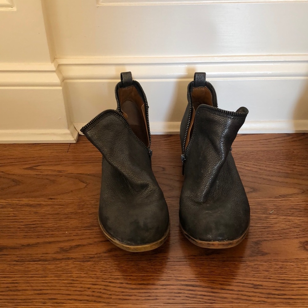 Gray booties